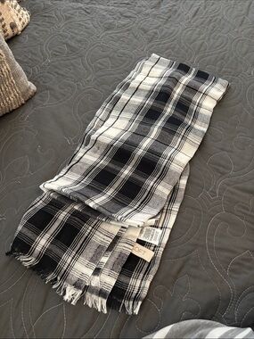 Loft Plaid Scarf
